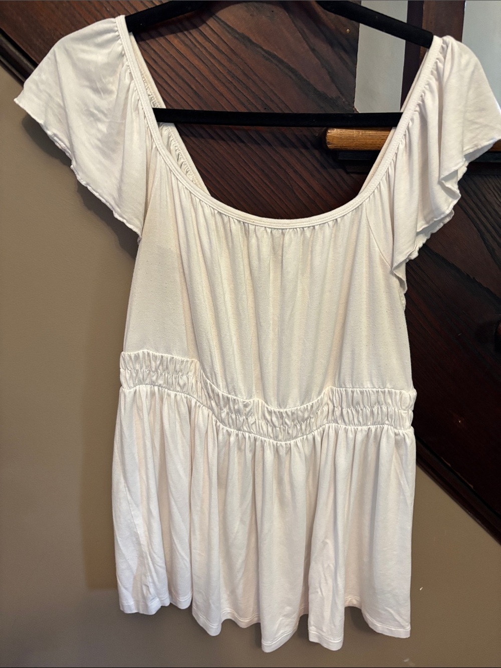 torrid White Scoop Neck Ruffle Sleeve Tunic Top